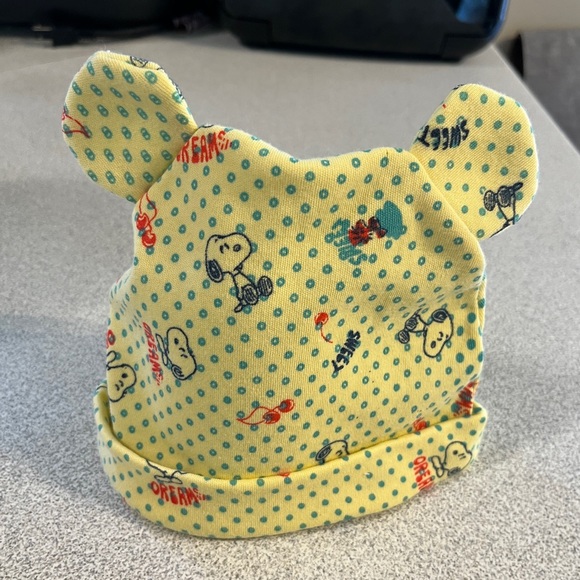 Handmade Baby Bear Hat - Picture 2 of 3